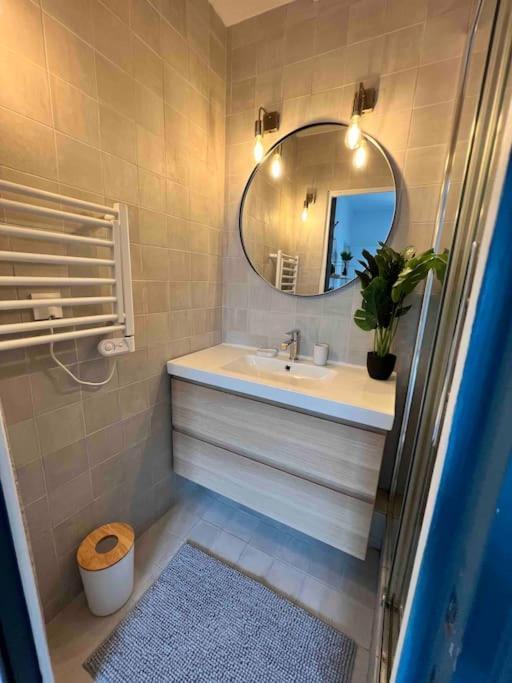 Charme Parisien - Moderne Pres De Bercy & Seine - Ideal Pour Explorer! Parigi