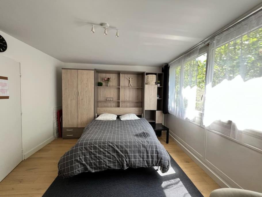 Chic & Confort - La Villette A Proximite - Vivant! Apartment Paris