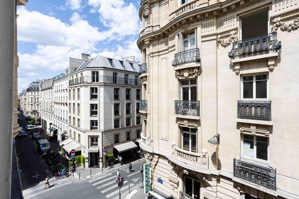 Promo! Beautiful Near The Galeries Lafayette! Parigi