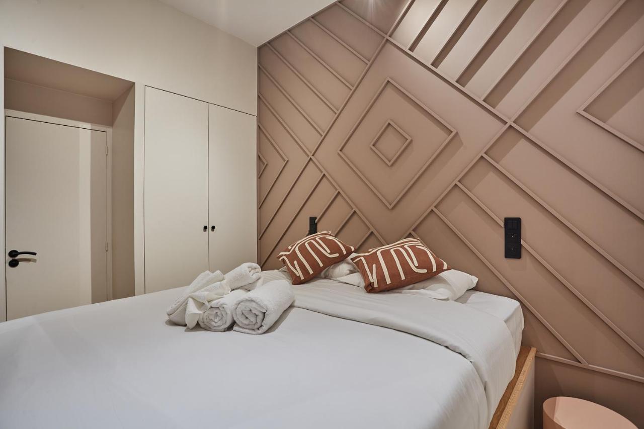 Notre Dame De By Prestige * Paris