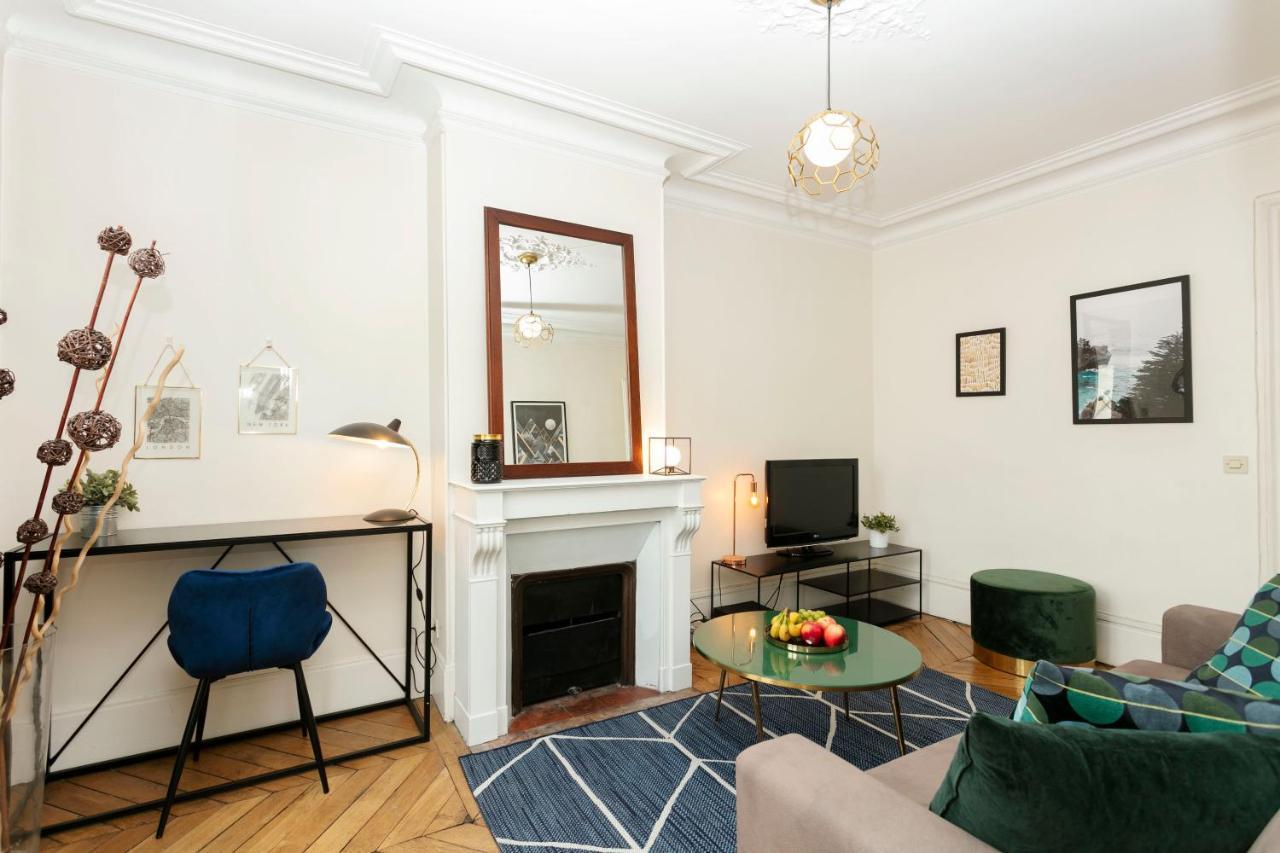 Appartamento Latin Quarter With Balcony - Cityapartmentstay