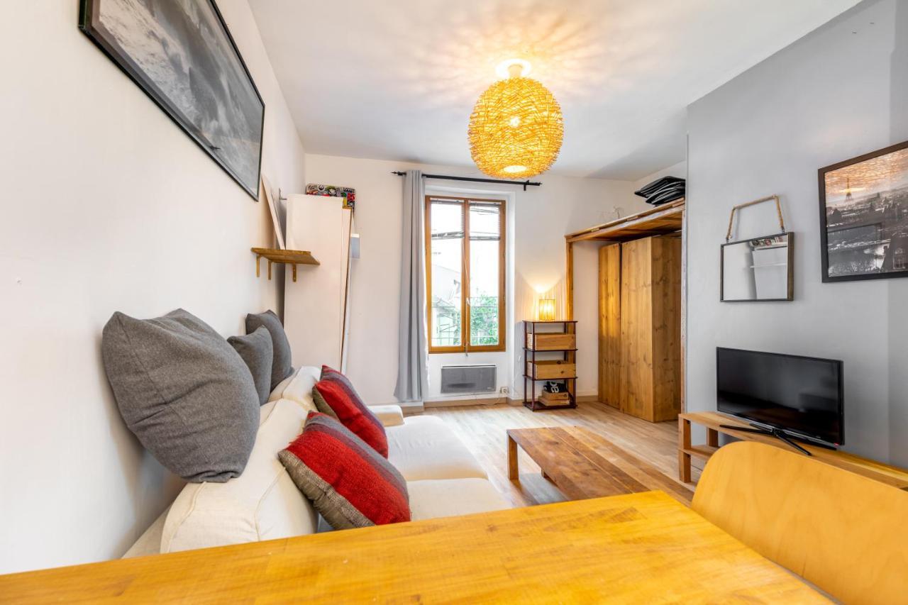 Guestready - Bright Lovely Studio In Bvd Garibaldi Apartment Paris