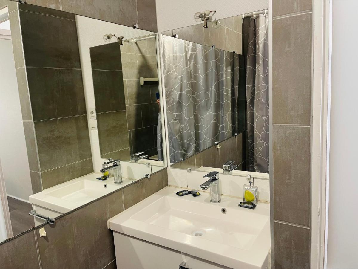 Appartamento Tour Eiffel Cambronne 3 *