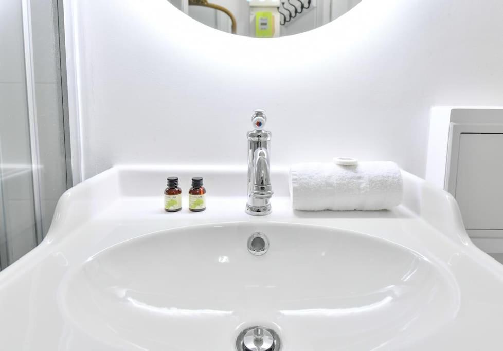 Le Refuge - Studio, Jardin Luxembourg, Montparnasse Appartamento *