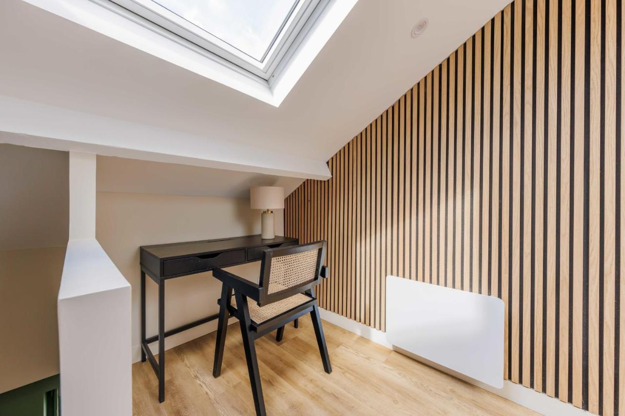Charming Appart Duplex 7p2br Le Marais Appartamento Parigi