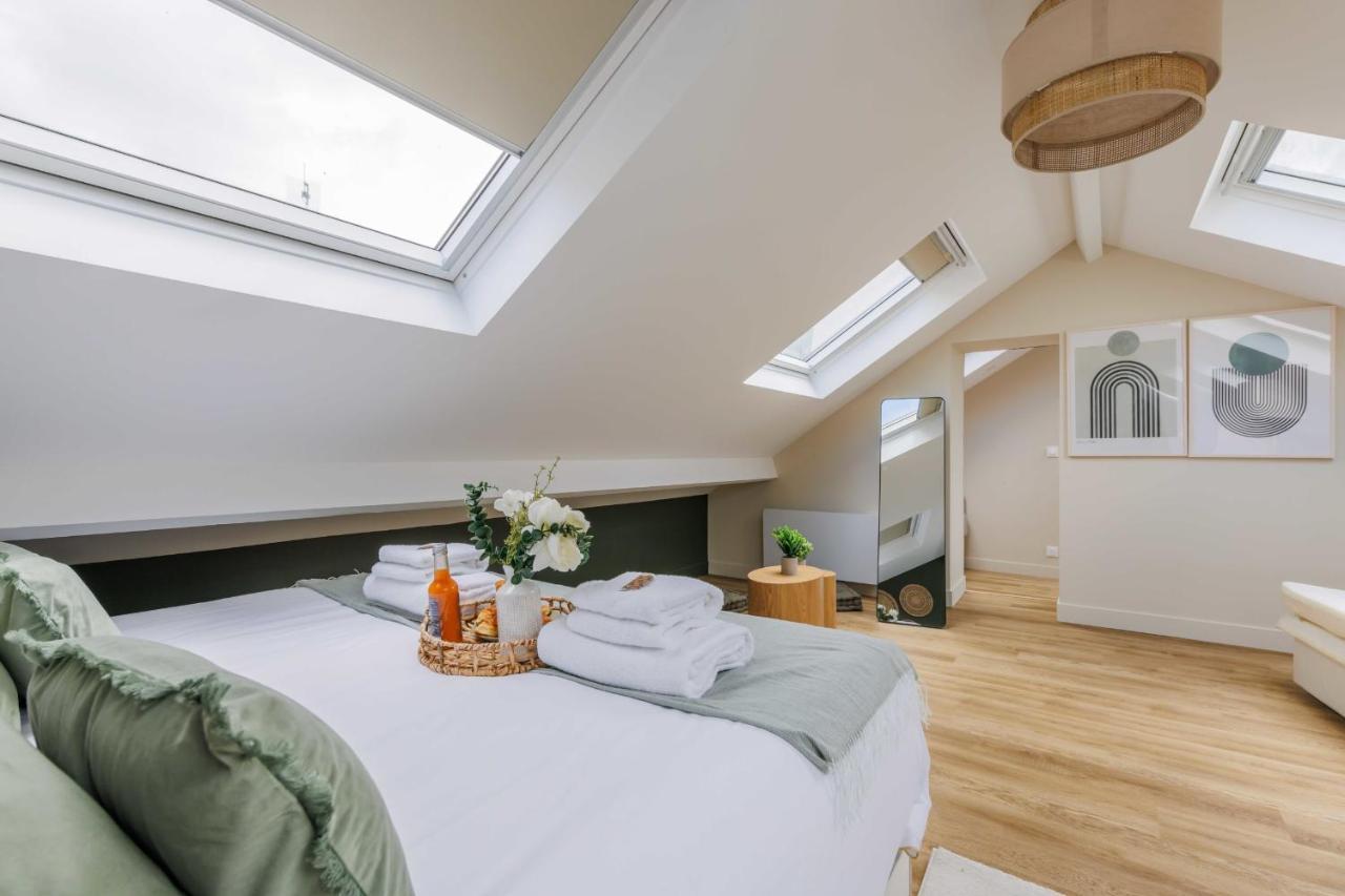 Appartamento Charming Appart Duplex 7p2br Le Marais Parigi