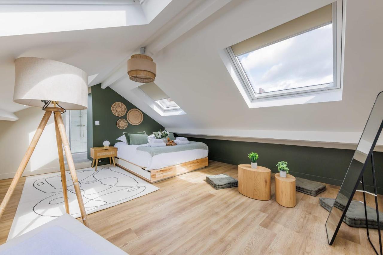 Charming Appart Duplex 7p2br Le Marais Parigi