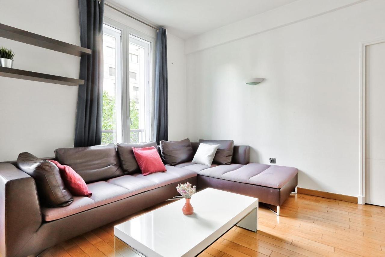 Quartier Champs-elysees 4 Free Netflix * Parigi