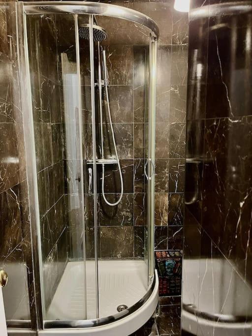 Exclusive Parisian Palace Parigi