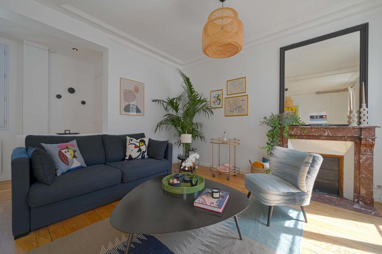 Warm Modern & Fabulous- Large *