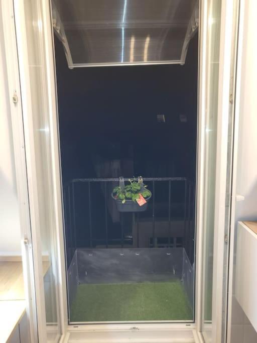 Apartment Studio 9m2 Champs Elysees Arc De Triomphe75008 *