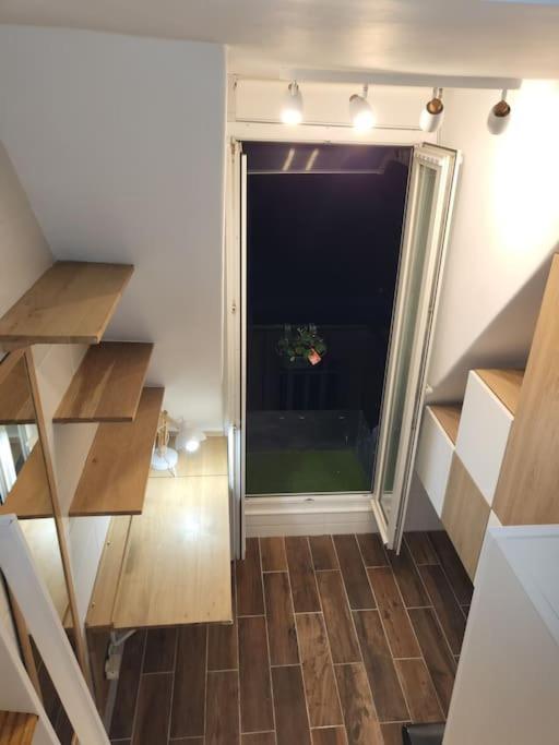 Apartment Studio 9m2 Champs Elysees Arc De Triomphe75008 *