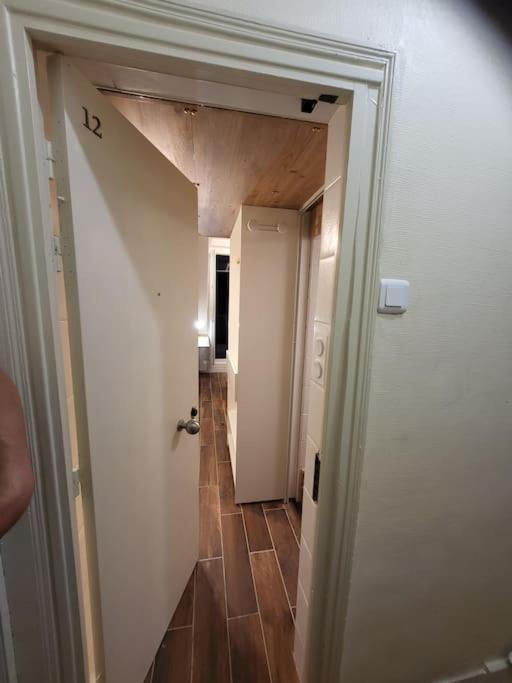 Studio 9m2 Champs Elysees Arc De Triomphe75008 * Paris
