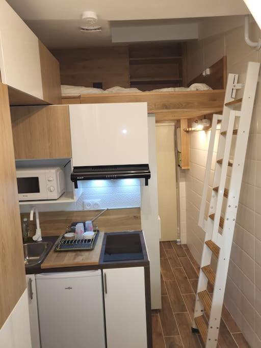 Studio 9m2 Champs Elysees Arc De Triomphe75008 Apartment Paris