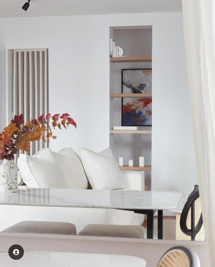Appartamento Design, Proche Champs Elysees *