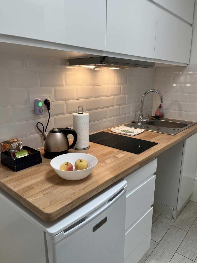 Studio Near Eiffel Tower + Arc De Triomphe Parigi
