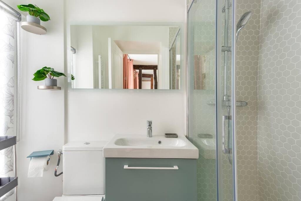 Sophiestay - Contemporary Apt- King Size Bed * Parigi