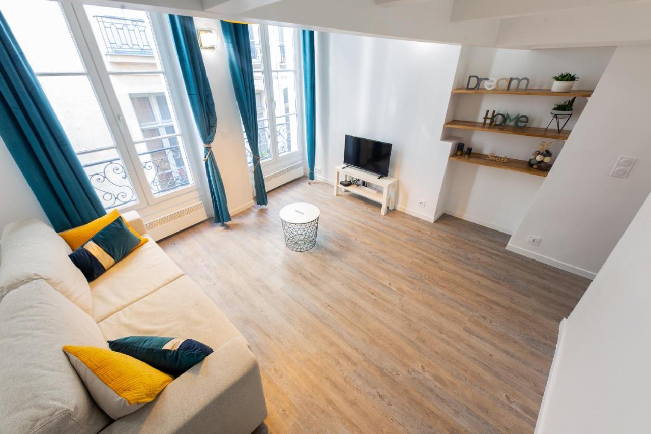 Loft Latin