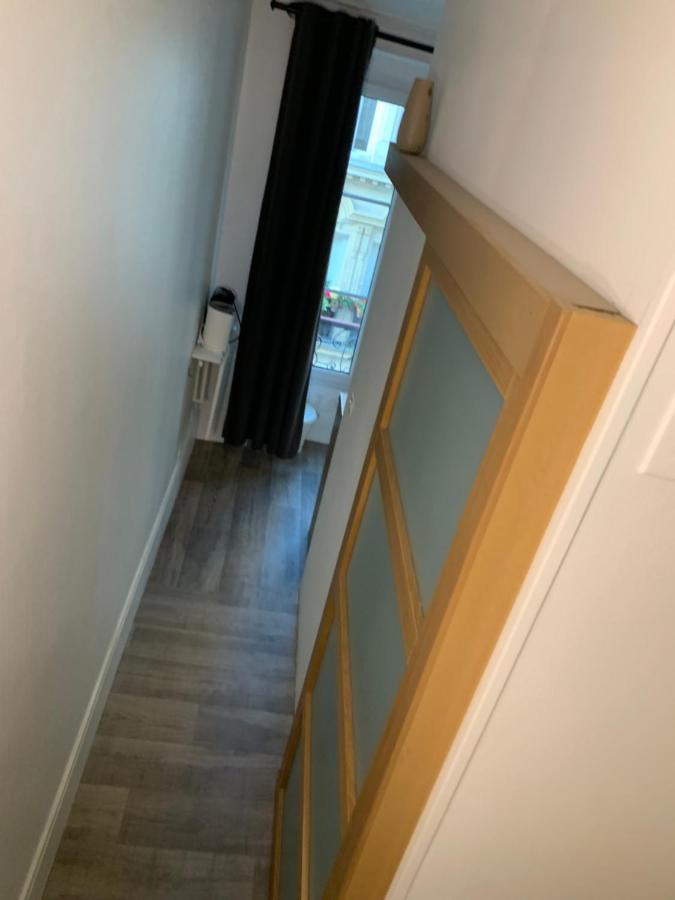 Appartamento Moderne Au Coeur De Batignolles Parigi