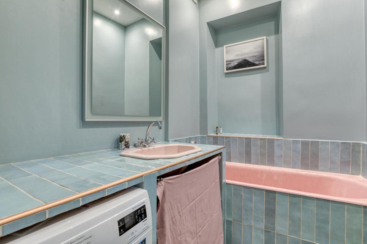 Outstanding Charming Flat - Heart Of Saint-honore Apartment Paris