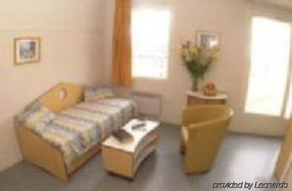 Appart'city La Aparthotel 2*