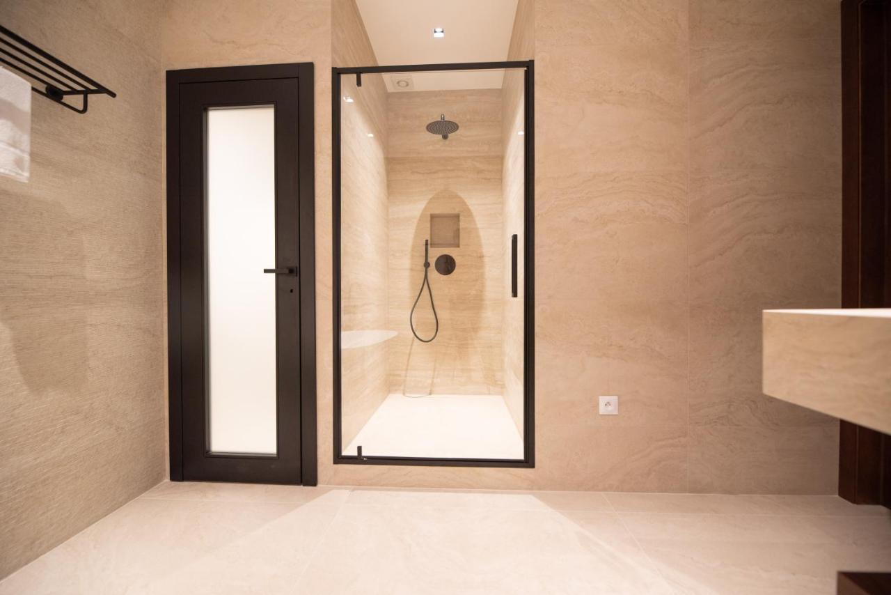 Apartment Luxury Marais Paris