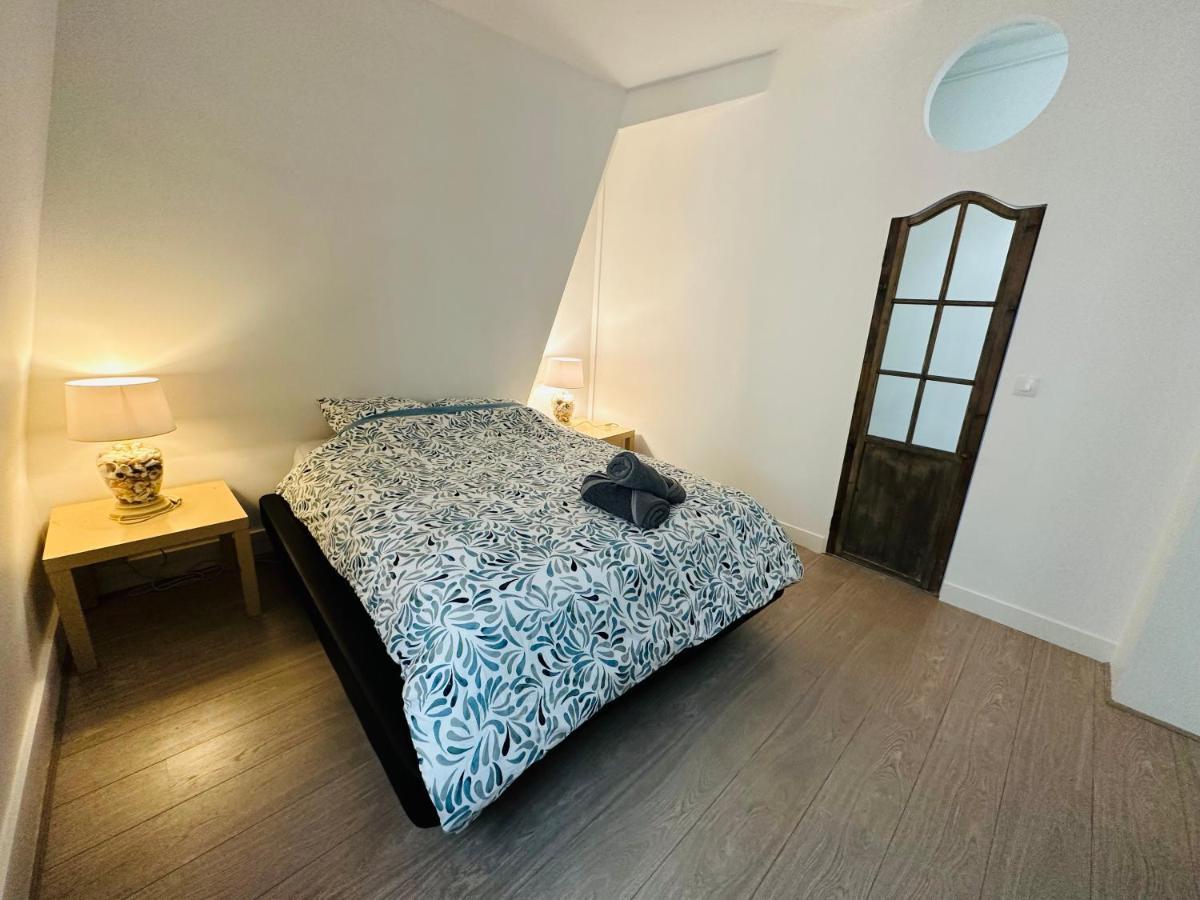 Champs Elysees Marignan Apartment *