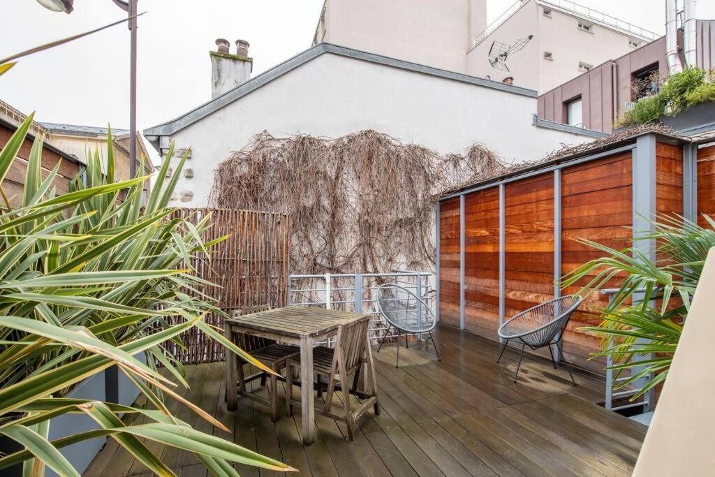 Etienne Pernet - Charming With A Private Terrace Parigi