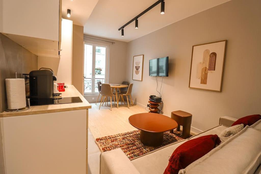 11.newrenovated Flat#invalides#effeil Tower#4 Pers Parigi