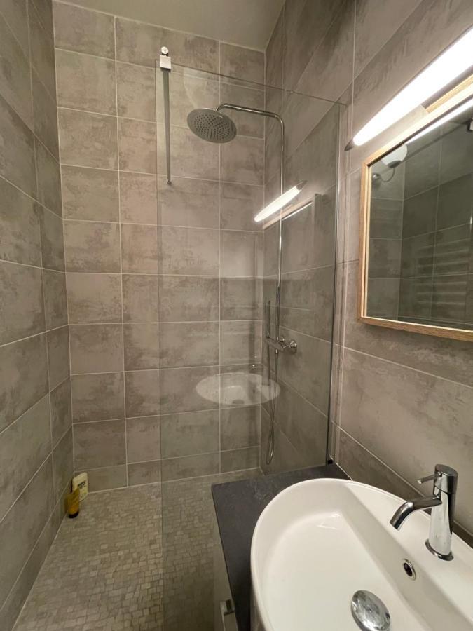 Apartment Maison De Cosy Canal Saint Martin