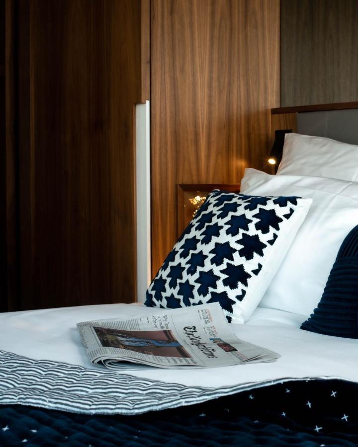 Hotel Card Parigi