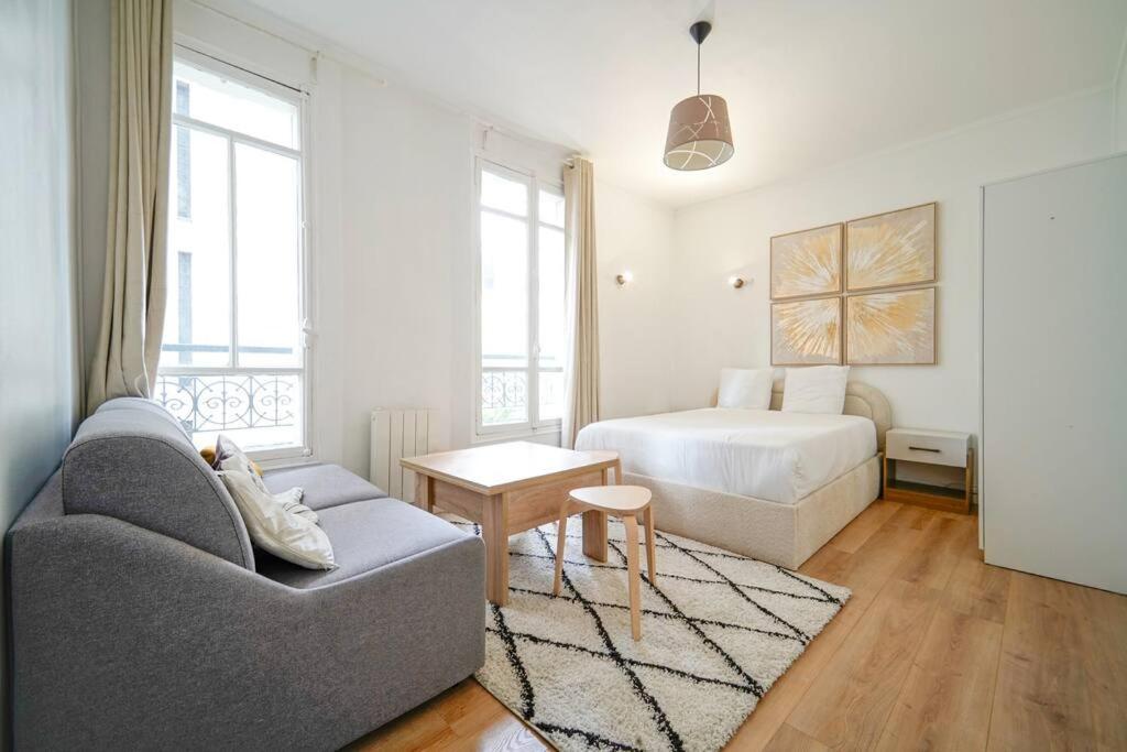 Studio Buttes-chaumont - Hautpoul - Ii Parigi