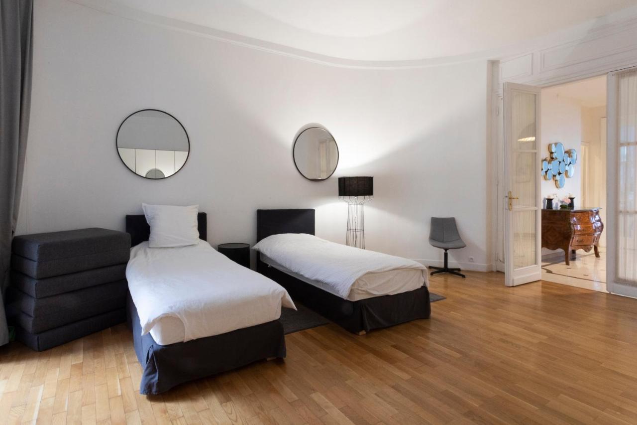 Spcaious Flat 160 M2 Next To Eiffel Tower
