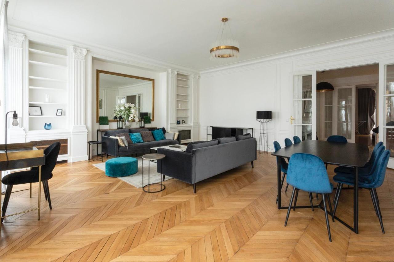 Spcaious Flat 160 M2 Next To Eiffel Tower *
