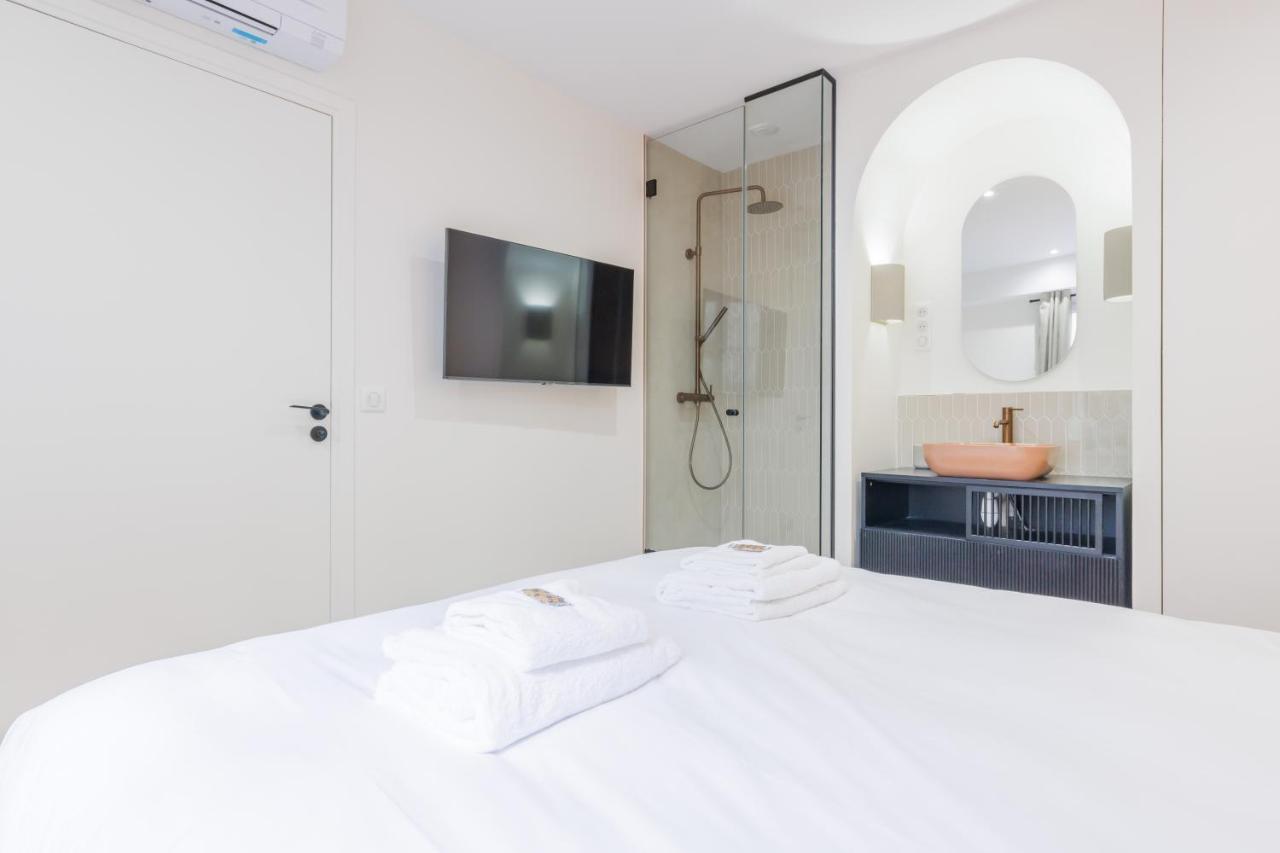 Modern Near Montmartresacre Coeur Apartment Paris
