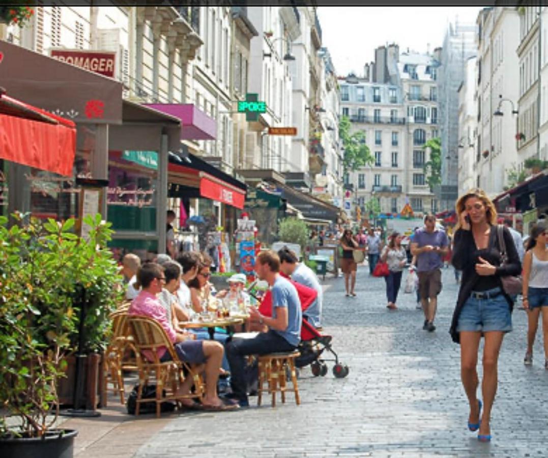 Modern Mini Flat In Center Parigi