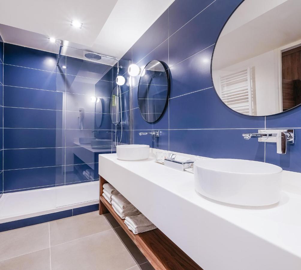 Timhotel Le Louvre 3* Parigi
