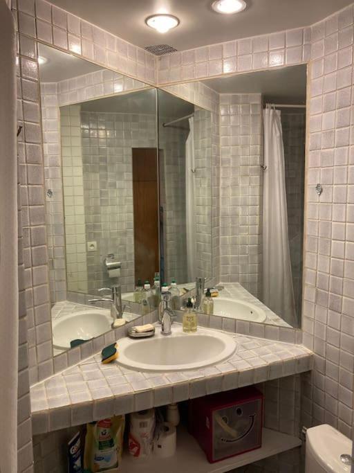 16e Apartment Paris
