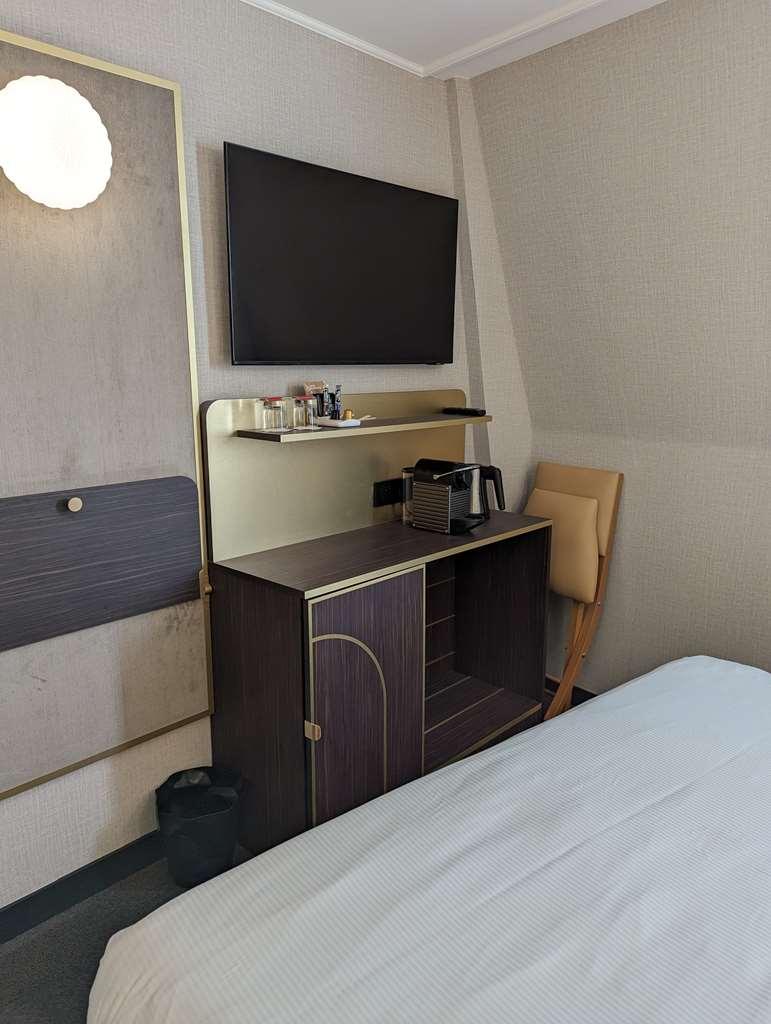 Hotel Western Bretagne Montparnasse Parigi