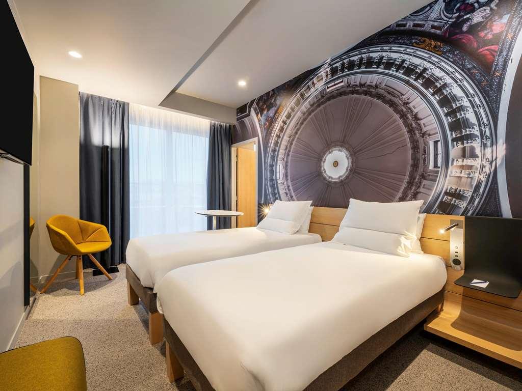 Hotel Novotel 20 Belleville Paris