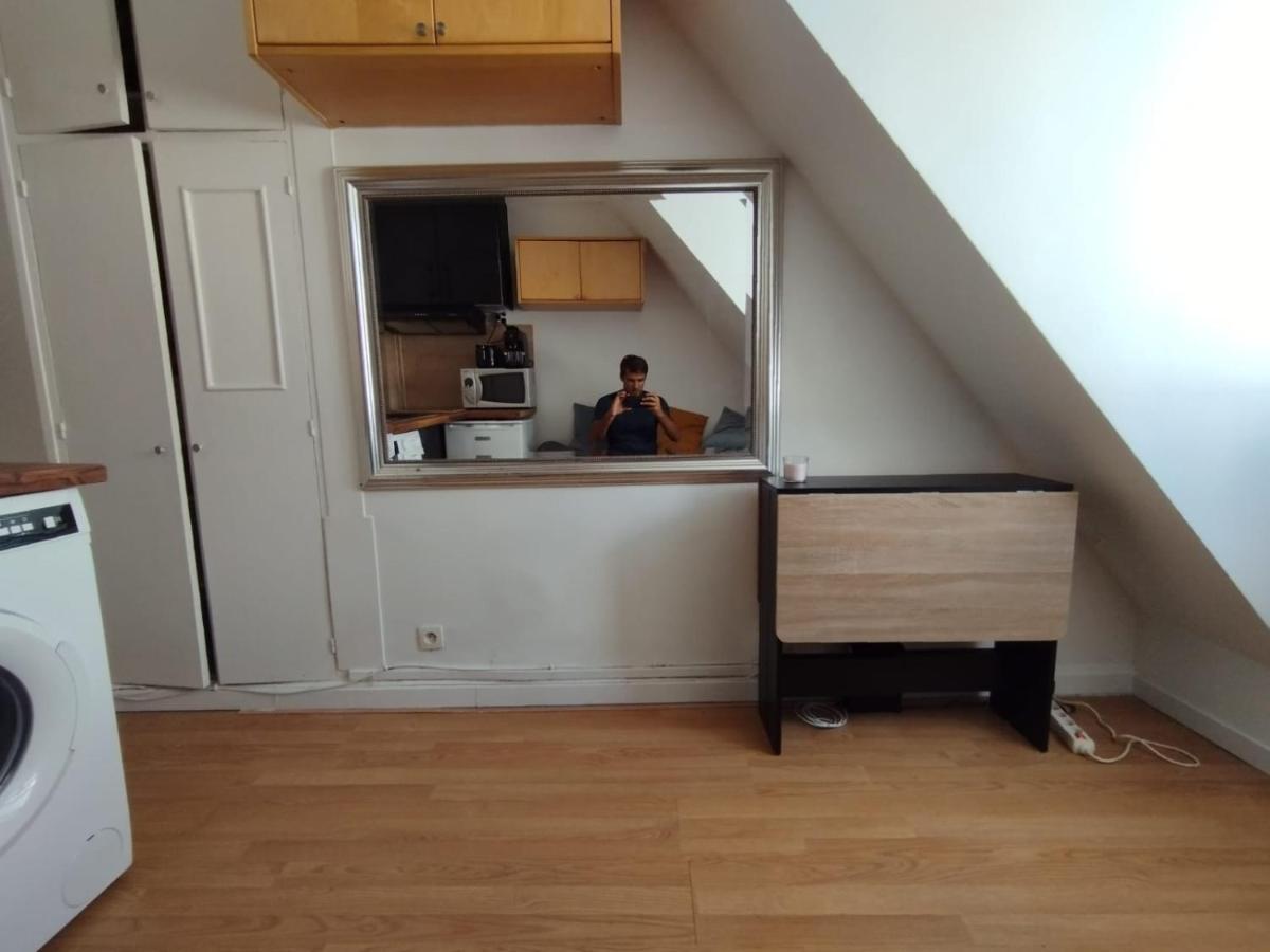 Cosy Studio Village Of Batignolles Parigi