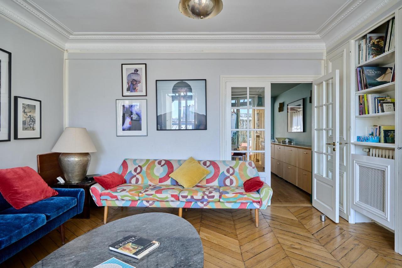 Center Of With Terrace By Studio Prestige Parigi