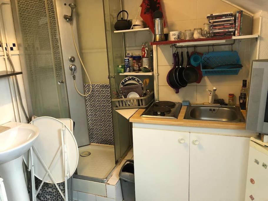Confortable Studio,paris 14 Eme * Parigi