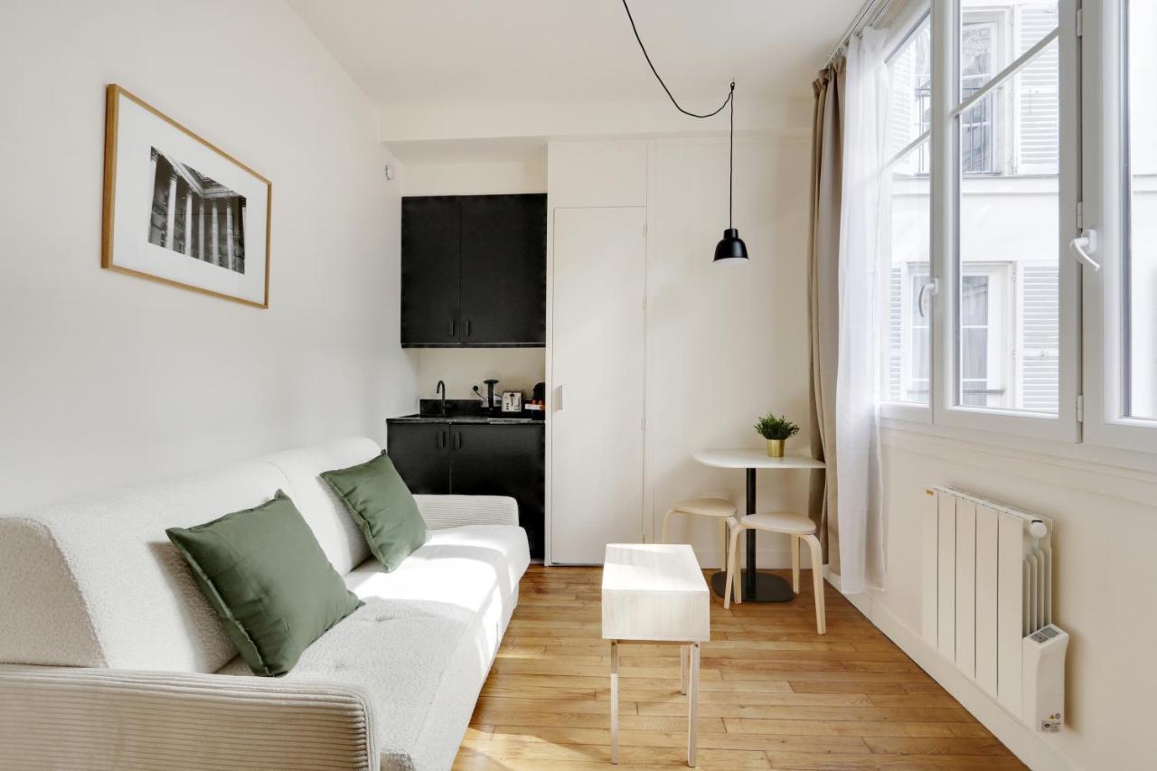 Pick A Flat's In Madeleine - Rue Tronchet * Paris