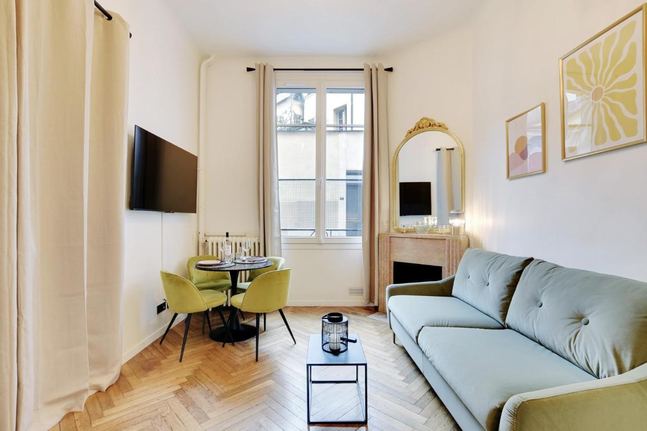 Charming In Heart Of Le Marais - Gethosted