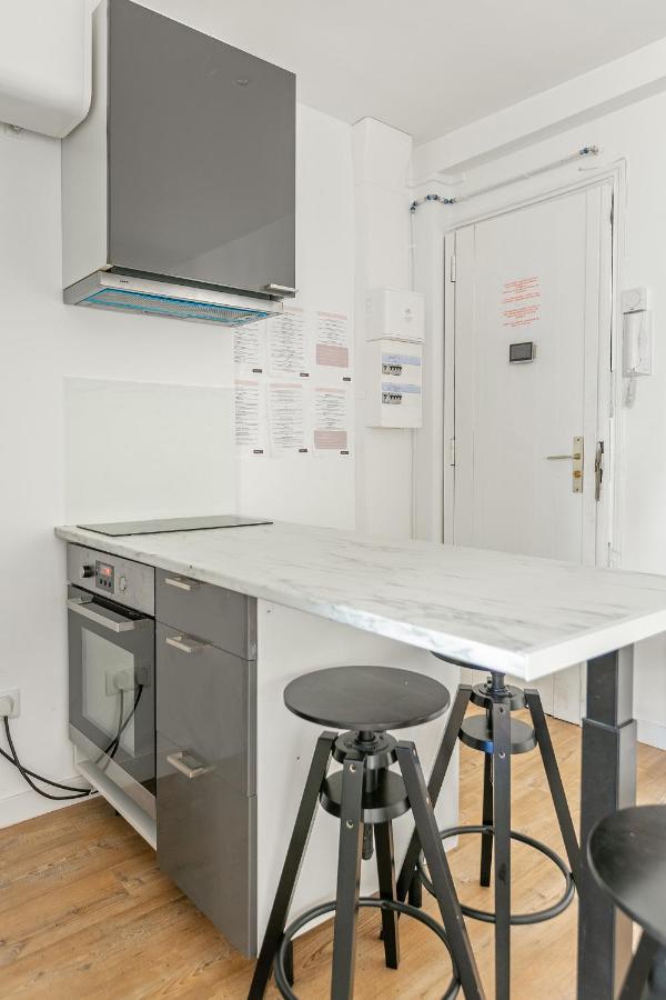 Appartamento Charme & Tranquillite - Coeur De - Pres De Montmartre! Parigi