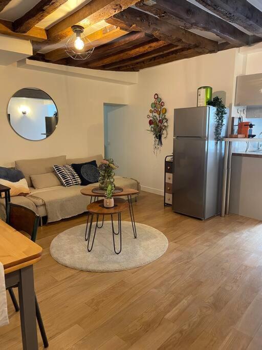 Lovely Central, Le Marais, Appartamento Parigi
