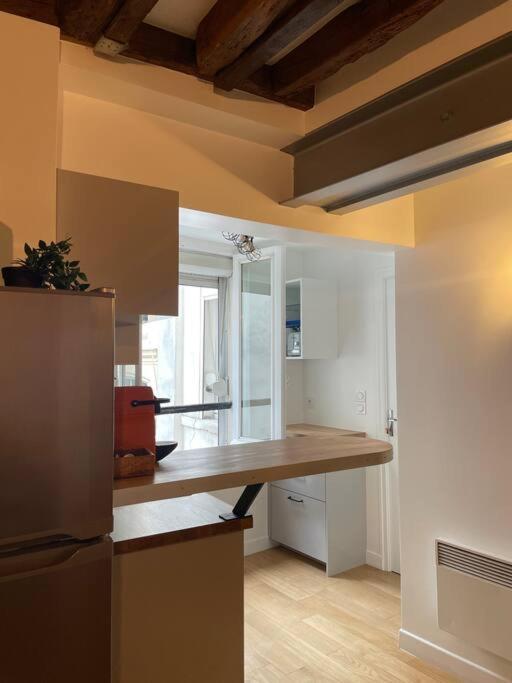 Appartamento Lovely Central, Le Marais, Parigi