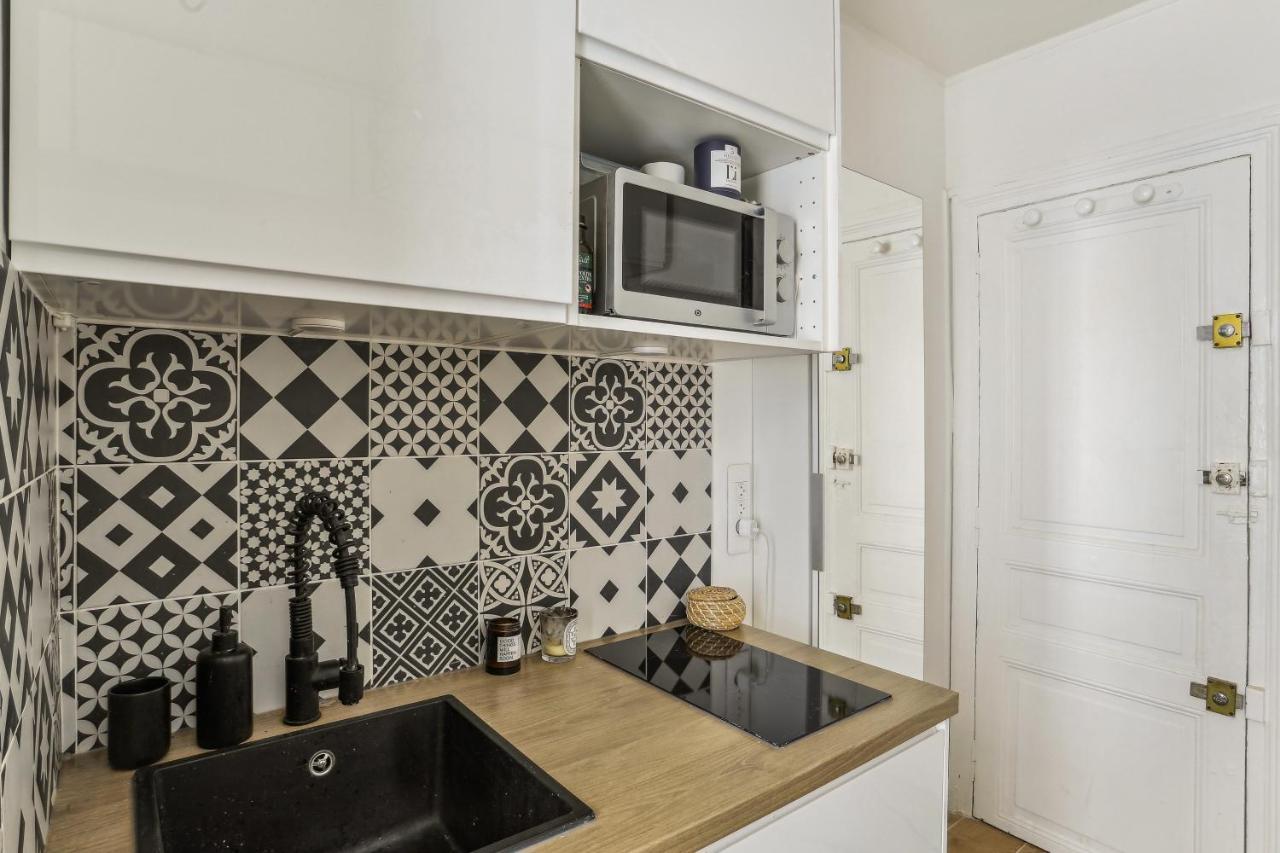 Appartamento Small Comfortable Near Eiffel Tower