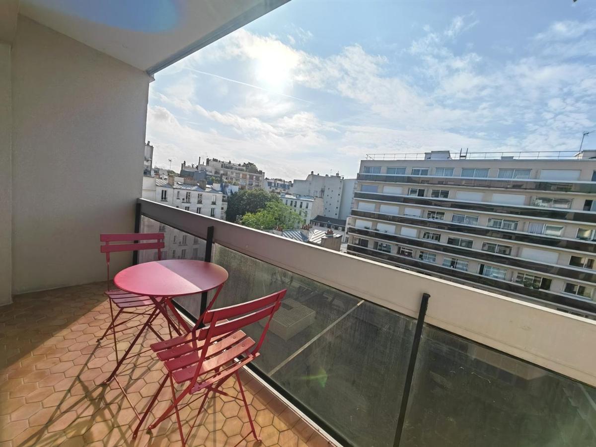 Avec Balcon Et Parking A Alesia Parigi